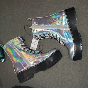 NWOB Unionbay Iridescent Boots size 8